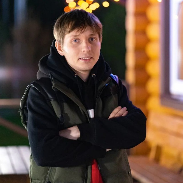 Попов Андрей Олегович