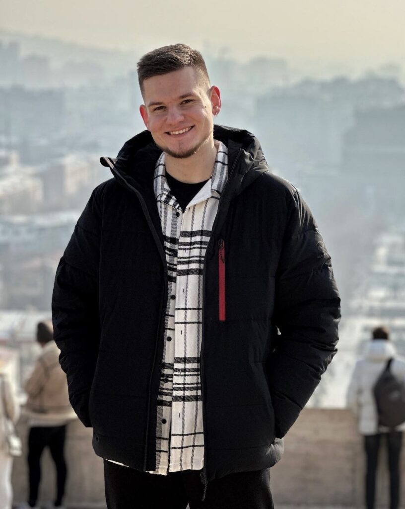 Давлеткулов Максим Артурович